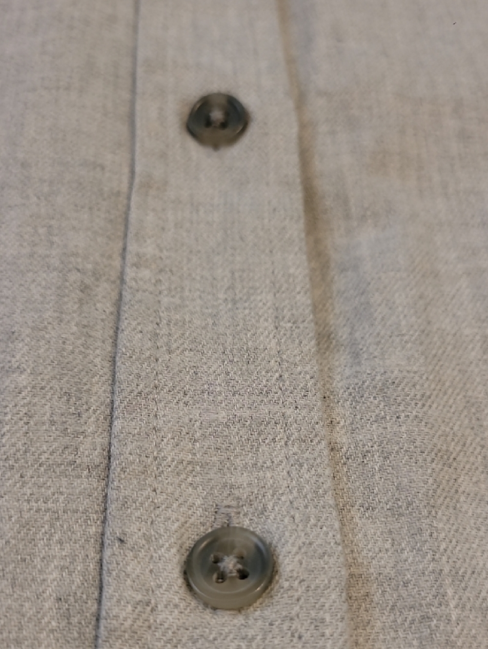 Universal Thread Light Gray Button-Front Women's Shirt - Picture 5 of 5